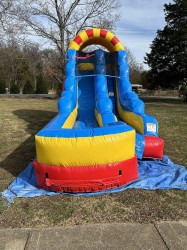 big top inflatable slide 3 1764985761 Big Top (15ft)